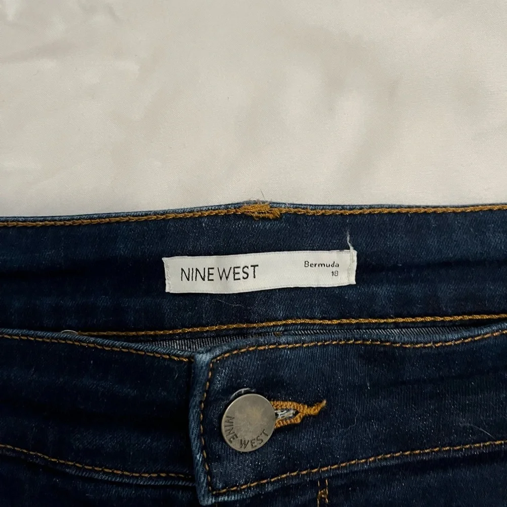 Ana, Ninewest, and Grace Vanderbilt Women’s Jean Shorts Lot Size- 18 - Picture 5 of 10